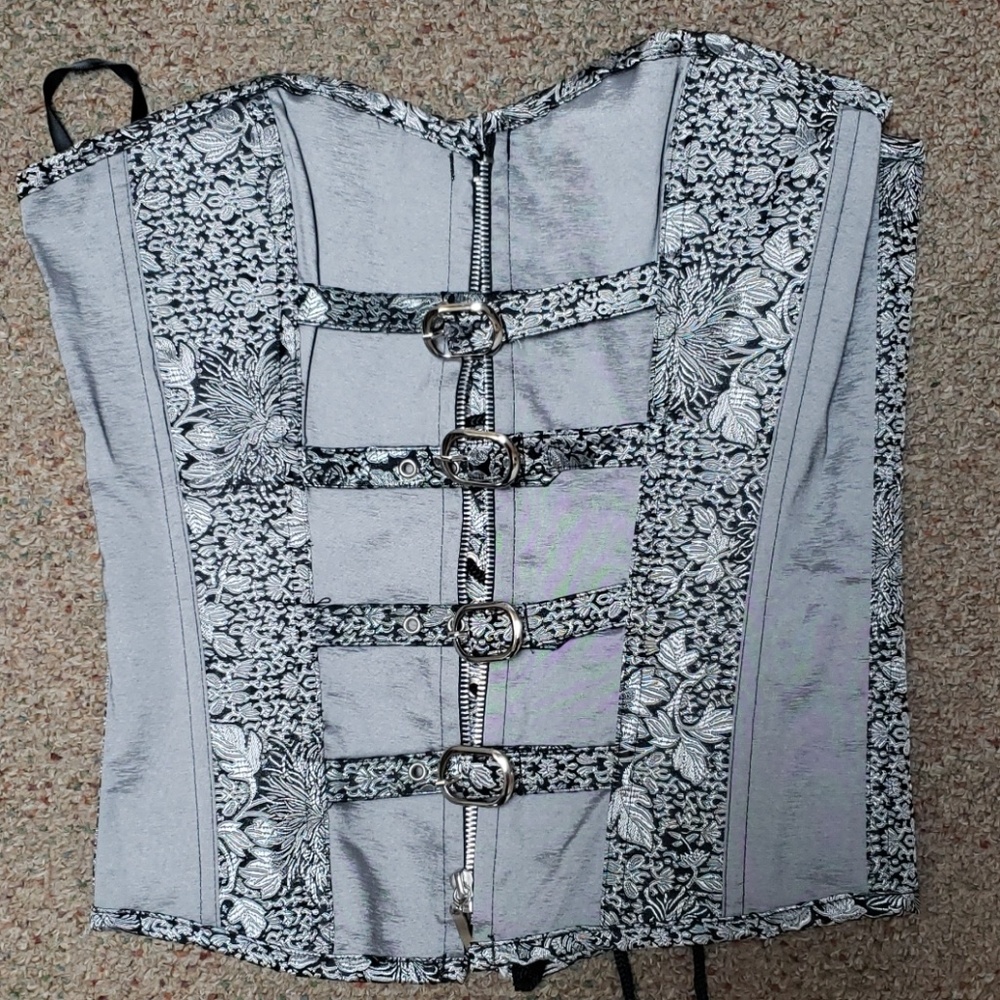 Corset/Shape wear
